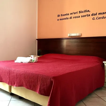 Mamamia #lipari Konukevi Lipari (Isola Lipari)