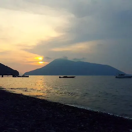 Mamamia #lipari 2* Lipari (Isola Lipari)